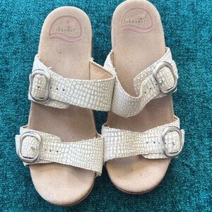 Dansko Women’s Leather White Cream Clog Slip On Sandals